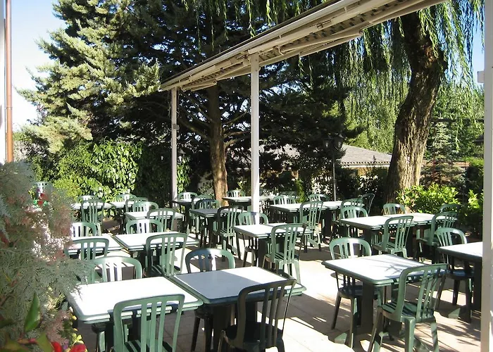 Le Leman Motel Commugny